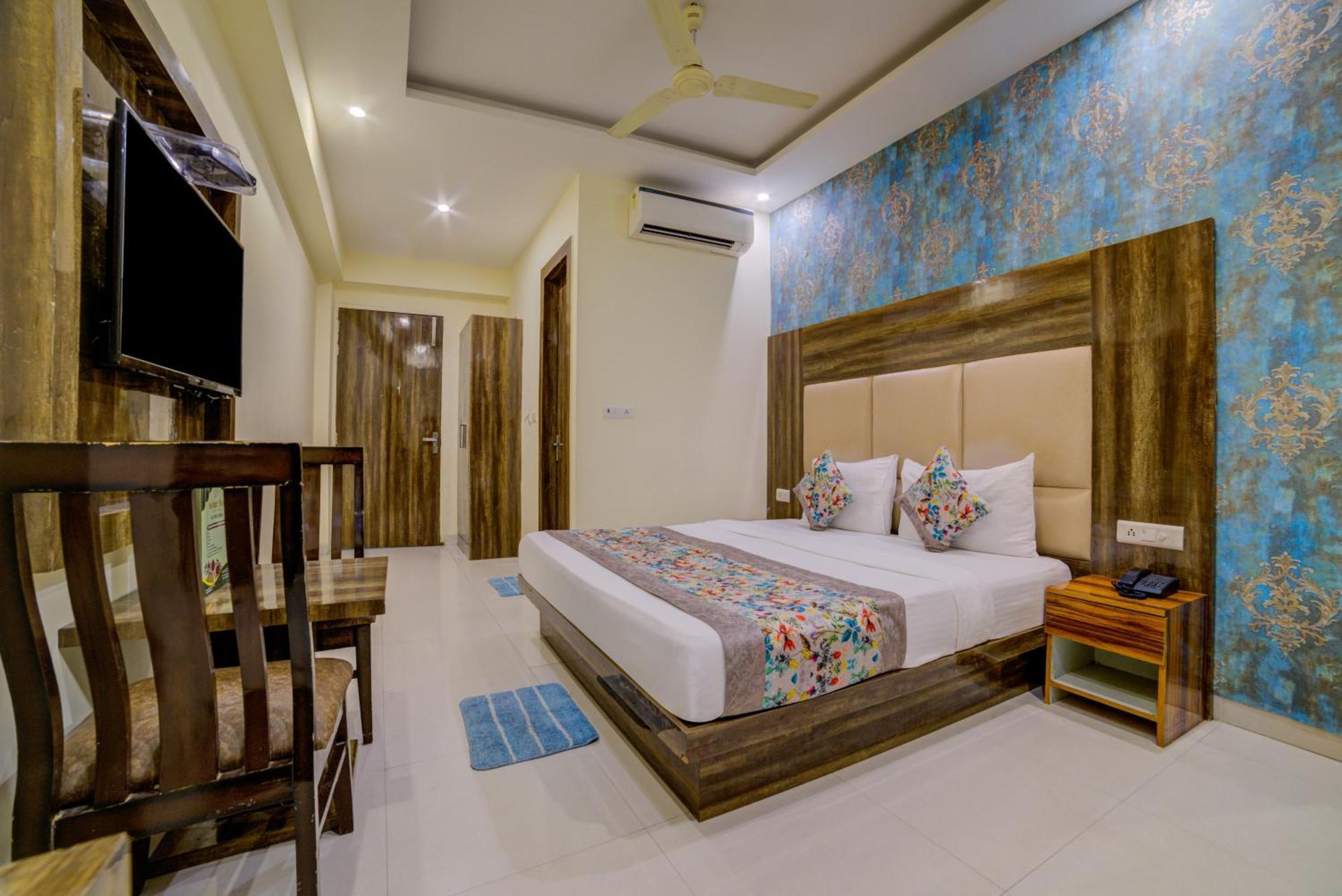 Hotel Smart Plaza By Smart Group New Delhi Eksteriør bilde